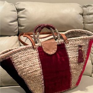 Stylish Woven Tote Bag with Red Accents